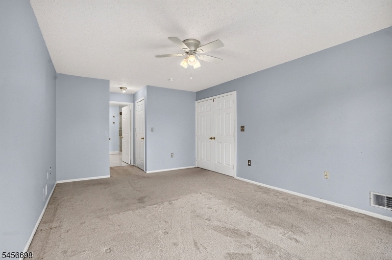 57 Hancock Dr Property Photo 12
