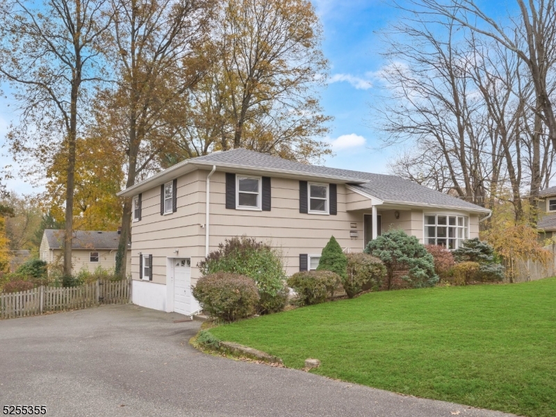 69 Intervale Rd Property Photo 24