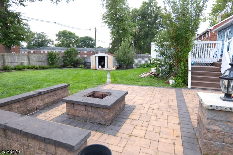 11 Mastogen Dr Property Photo 43