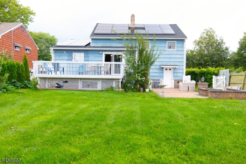 11 Mastogen Dr Property Photo 46