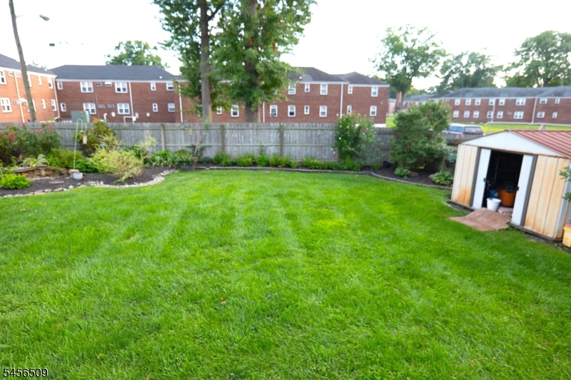 11 Mastogen Dr Property Photo 48
