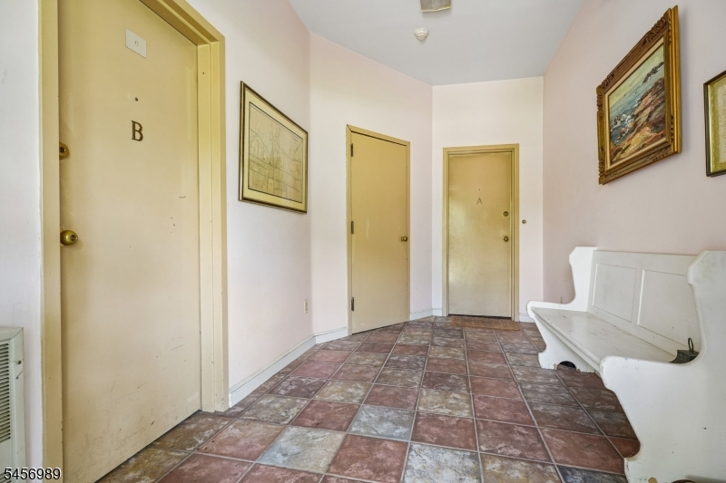 57 Park Ave, Unit B B Property Photo 4
