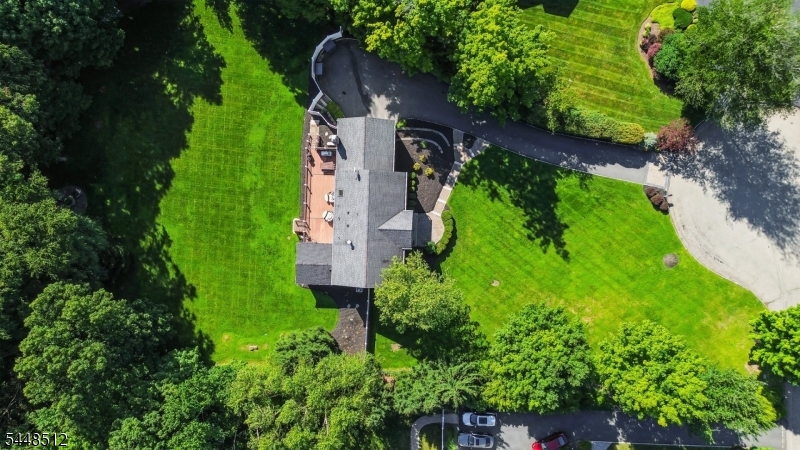 9 Revere Ct Property Photo 3