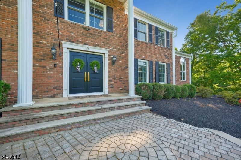9 Revere Ct Property Photo 6