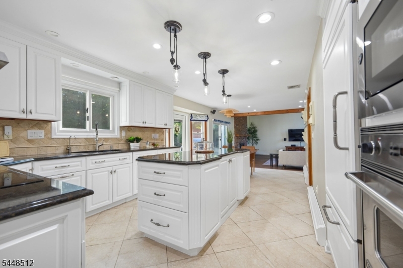 9 Revere Ct Property Photo 15