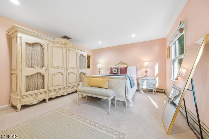 9 Revere Ct Property Photo 33