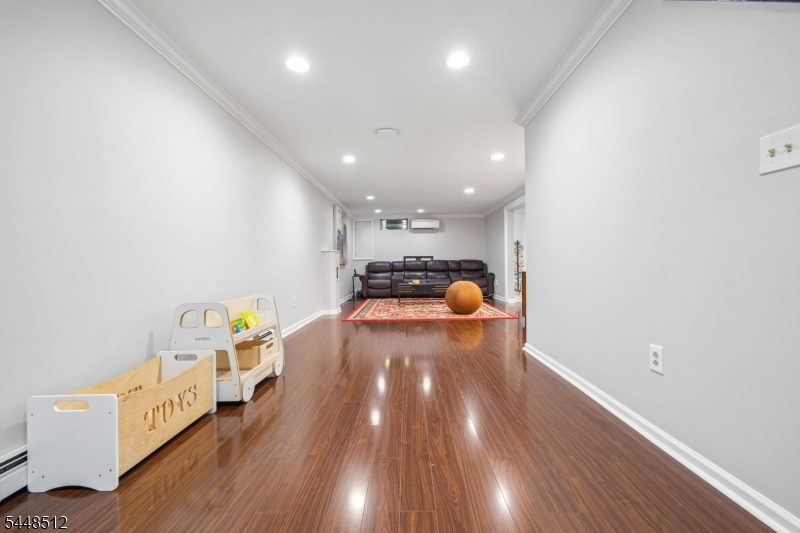 9 Revere Ct Property Photo 39