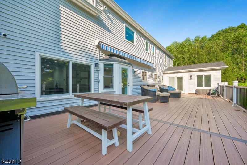 9 Revere Ct Property Photo 43