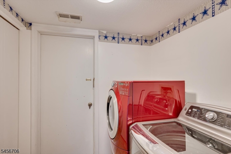39 Sherborne St Property Photo 19