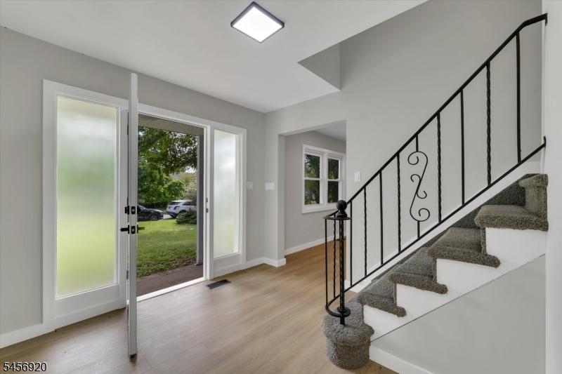 6 Mitchell Rd Property Photo 9