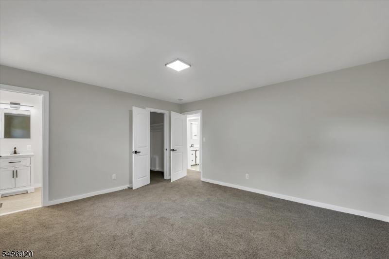 6 Mitchell Rd Property Photo 20