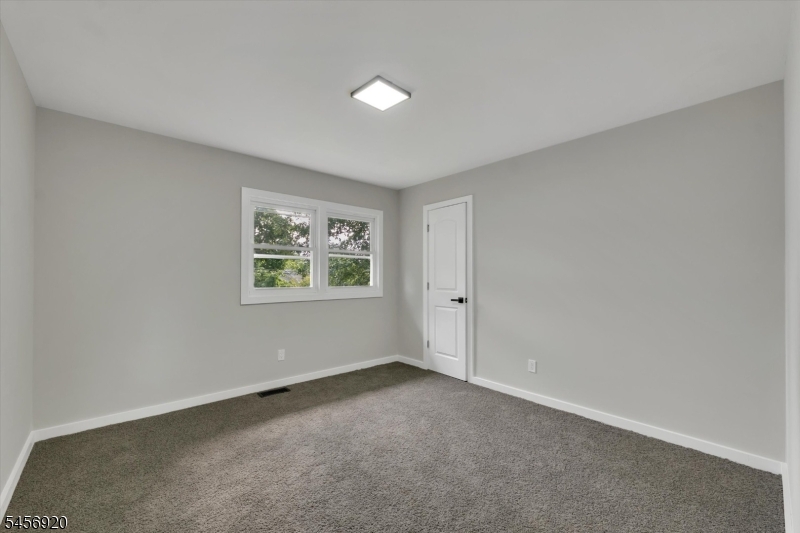 6 Mitchell Rd Property Photo 22