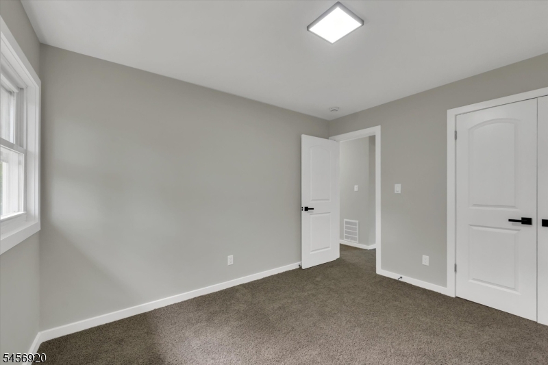 6 Mitchell Rd Property Photo 26