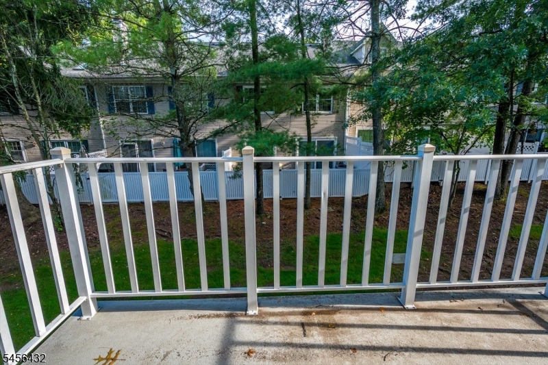 118 Edward Dr Property Photo 15