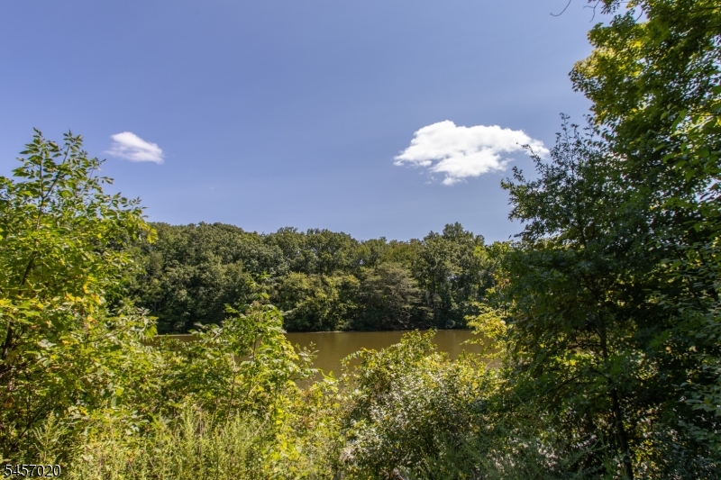 496 County Rd 519 Property Photo 29