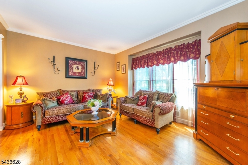 5 Kingston Ct Property Photo 6