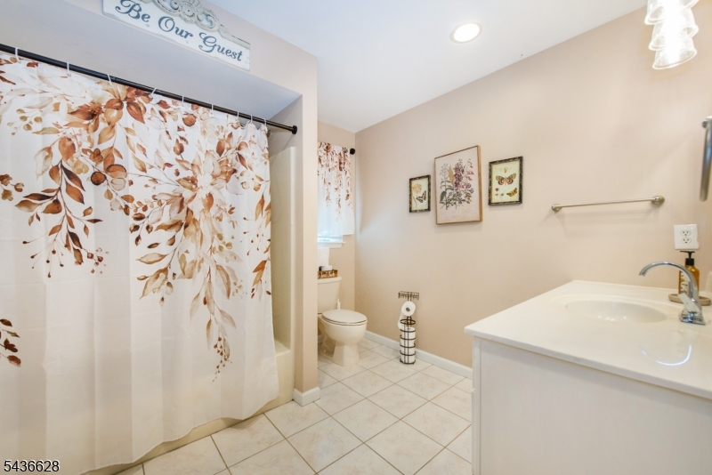 5 Kingston Ct Property Photo 41