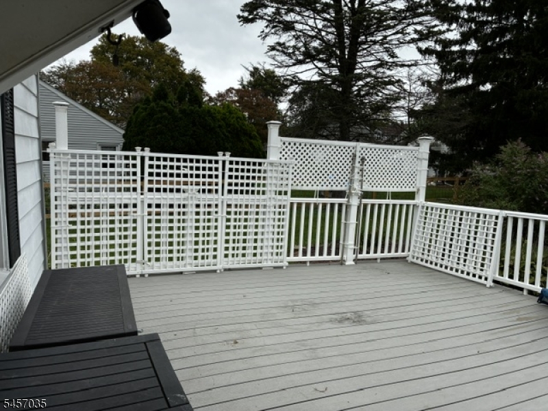 306 Aurora St Property Photo 6