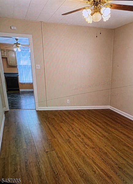 306 Aurora St Property Photo 11