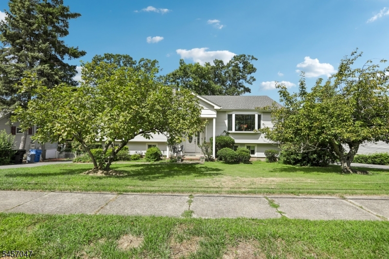 347 Alan Dr