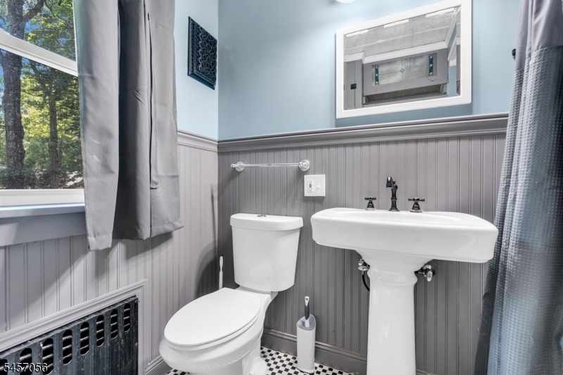 43 Maxim Dr Property Photo 7
