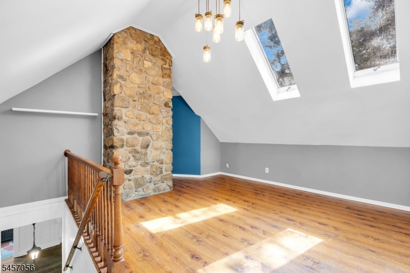 43 Maxim Dr Property Photo 18