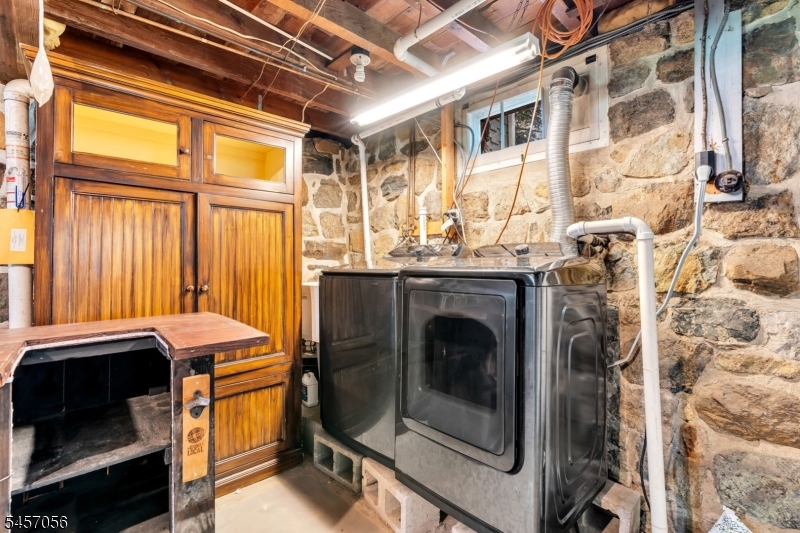 43 Maxim Dr Property Photo 27