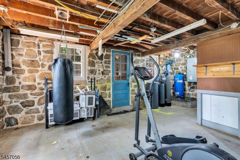 43 Maxim Dr Property Photo 28