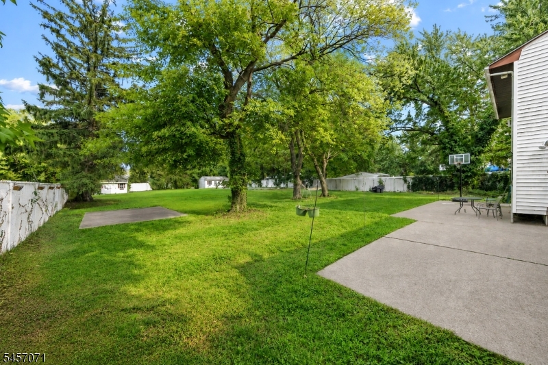 524 Lloyd Rd Property Photo 23
