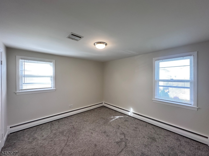 79 Tuttle St 2 Property Photo 15