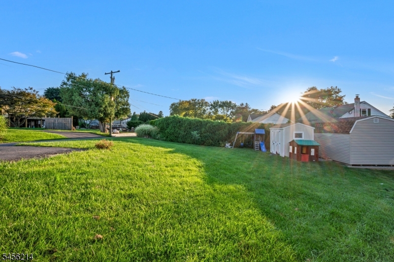 97 Bliss Blvd Property Photo 8