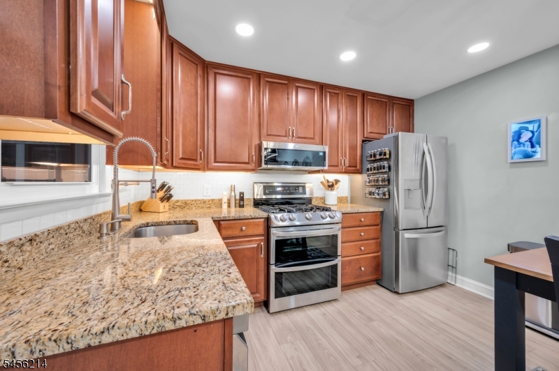 97 Bliss Blvd Property Photo 21