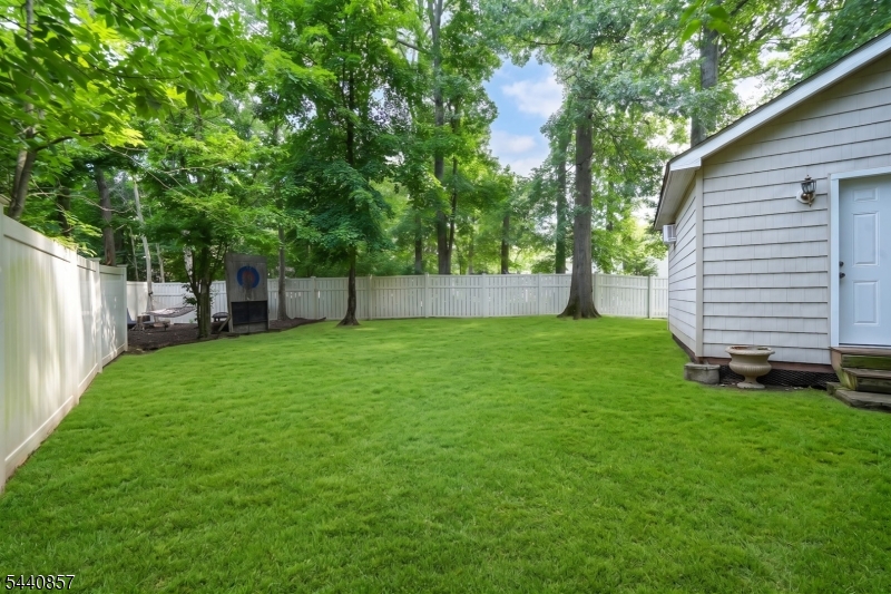 23 Brittany Rd Property Photo 35