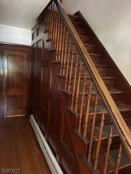 21 Eyland Ave Property Photo 11