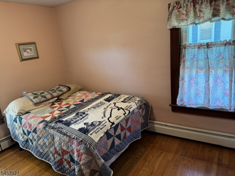 21 Eyland Ave Property Photo 26