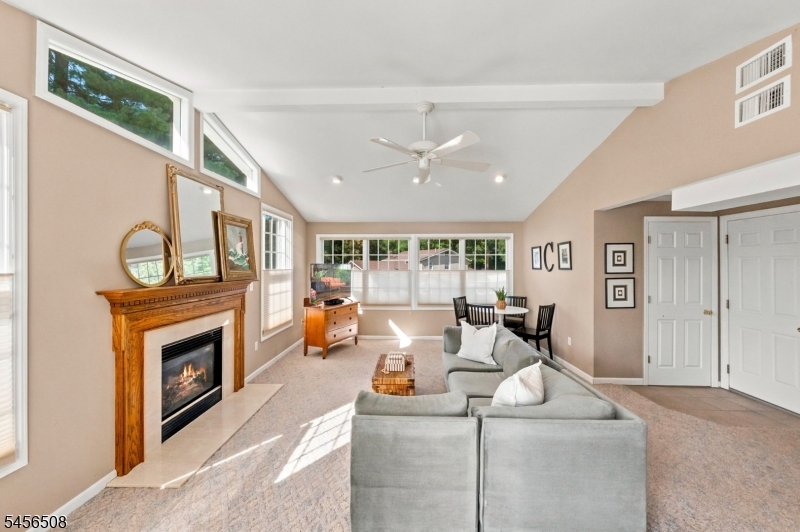 33 Waling Dr Property Photo 15