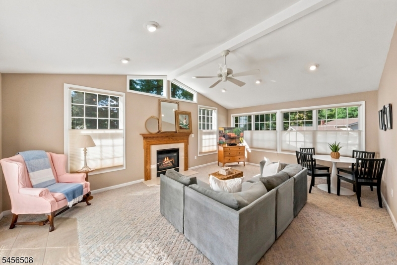 33 Waling Dr Property Photo 16