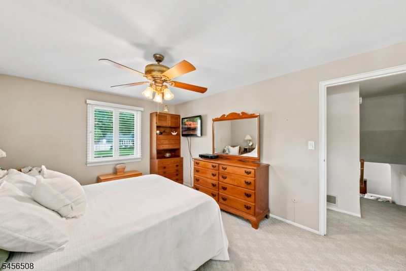 33 Waling Dr Property Photo 22