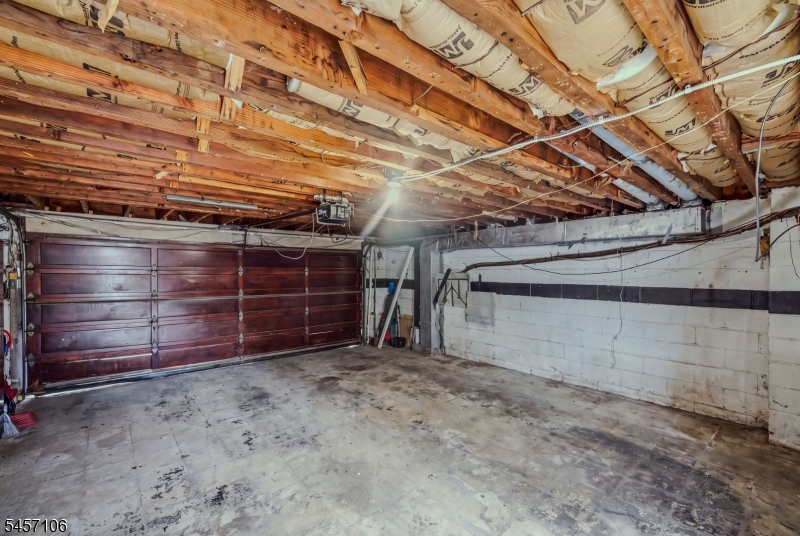 98 Baldwin Pl 2 Property Photo 6
