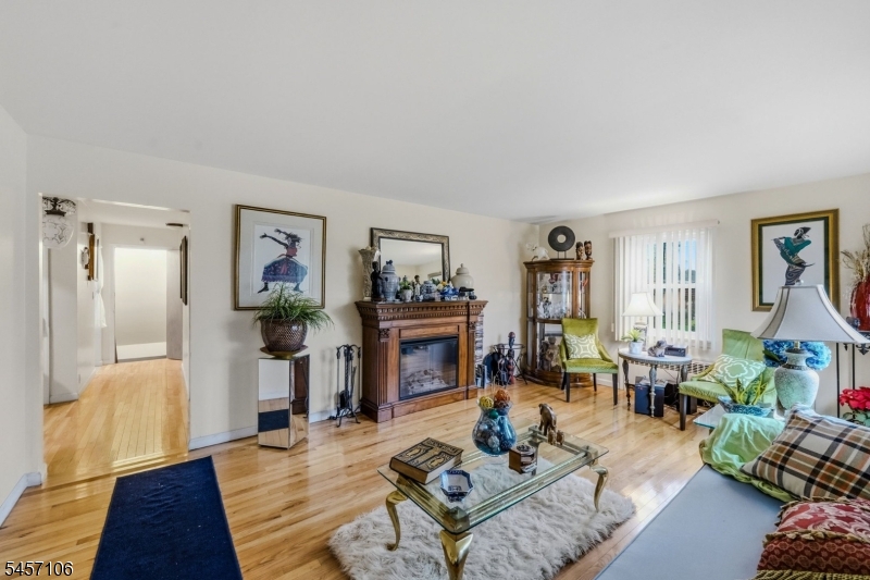98 Baldwin Pl 2 Property Photo 10