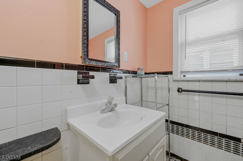 98 Baldwin Pl 2 Property Photo 38
