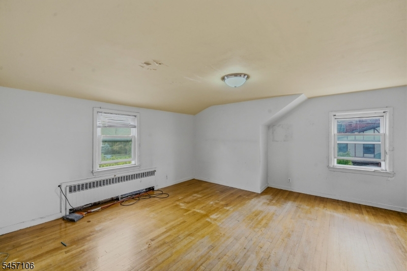 98 Baldwin Pl 2 Property Photo 43
