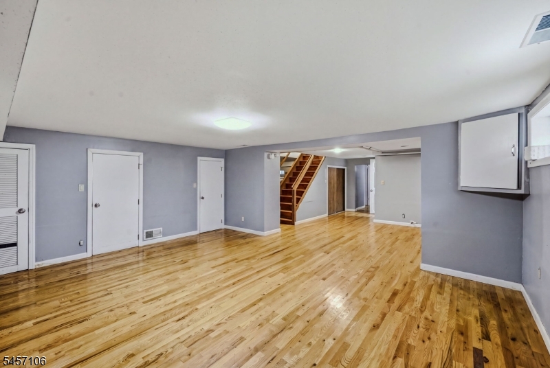 98 Baldwin Pl 2 Property Photo 45