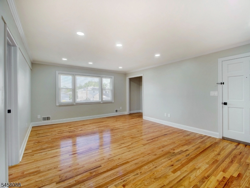 1091 Alfieri Ct Property Photo 24