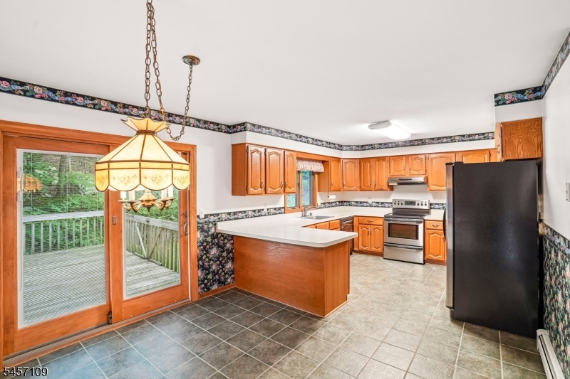 9 Ross Rd Property Photo 11