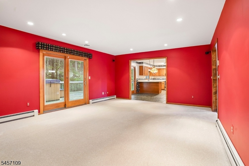 9 Ross Rd Property Photo 14