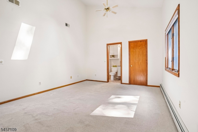 9 Ross Rd Property Photo 20