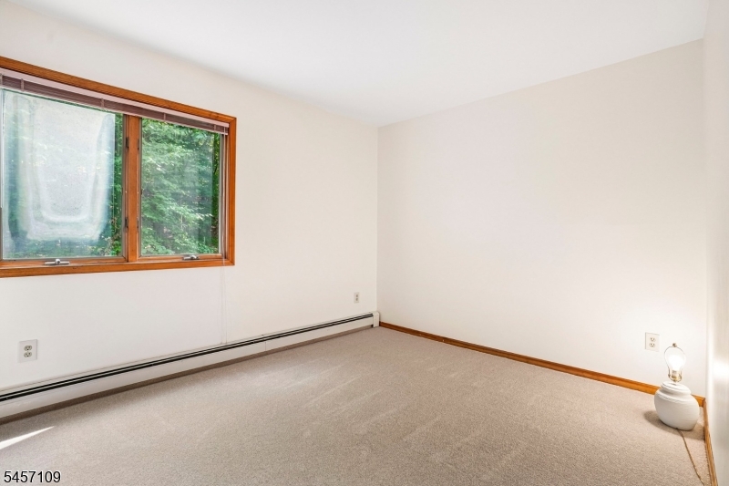 9 Ross Rd Property Photo 21