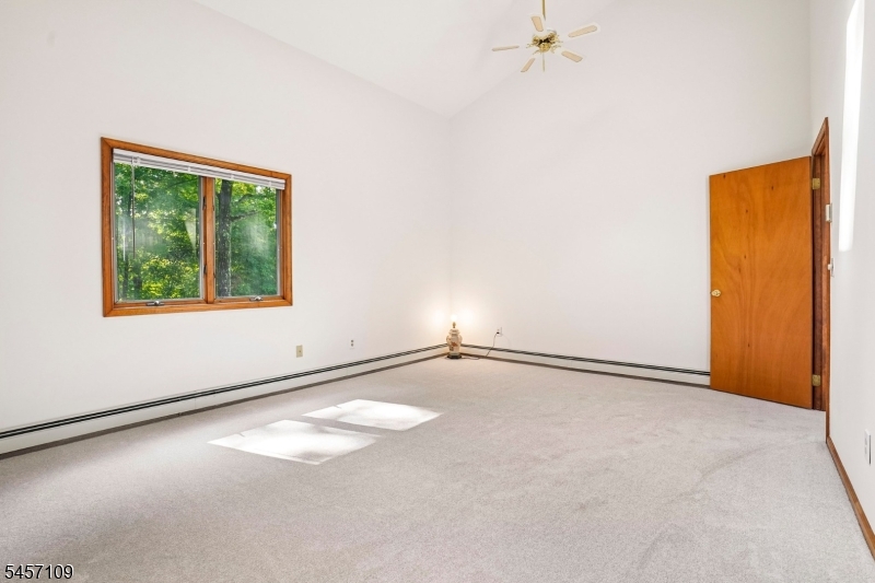 9 Ross Rd Property Photo 24