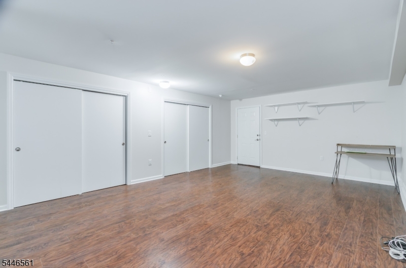 148 Oakwood Ave Property Photo 12